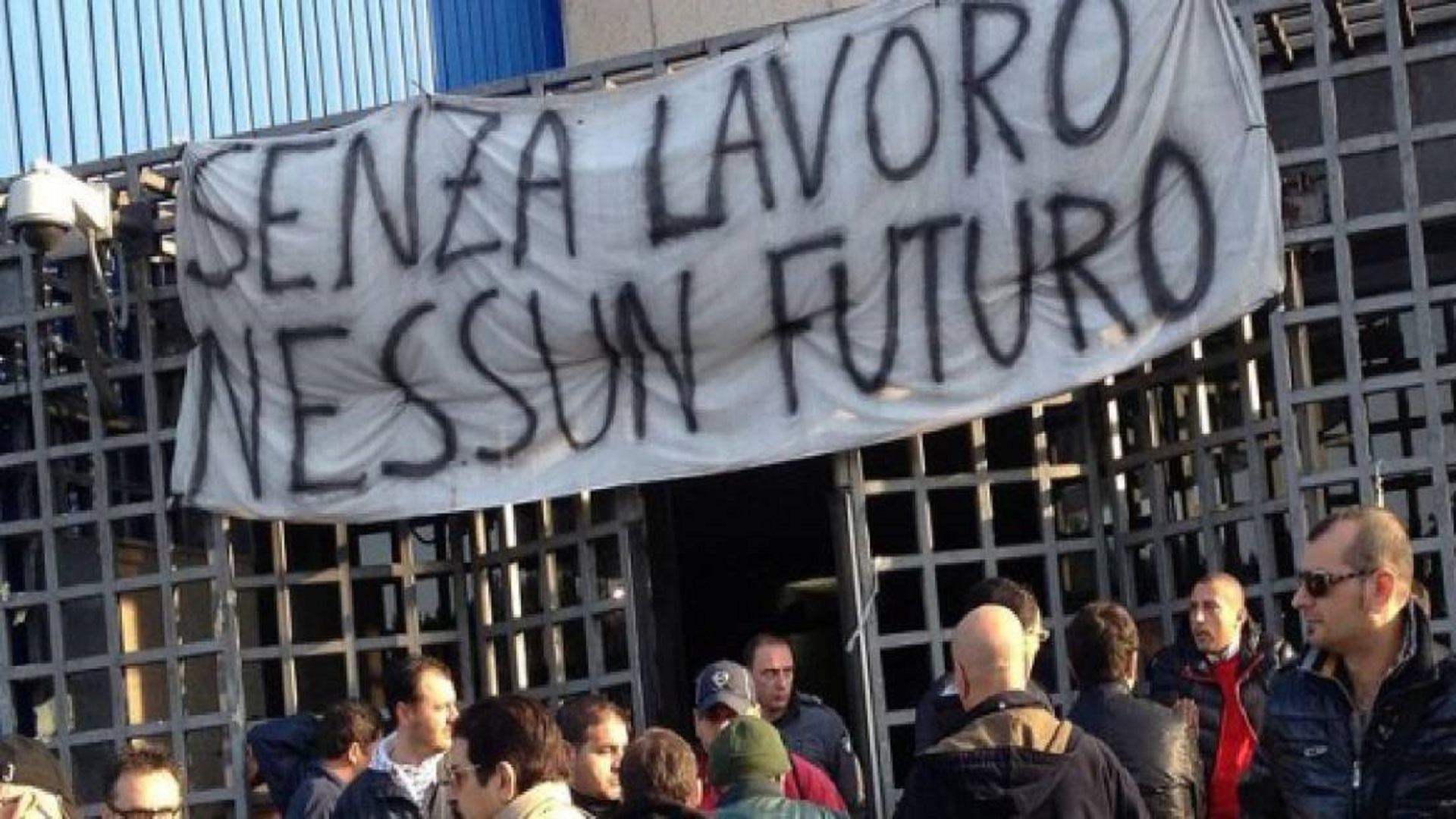 lavoro protesta disoccupazione