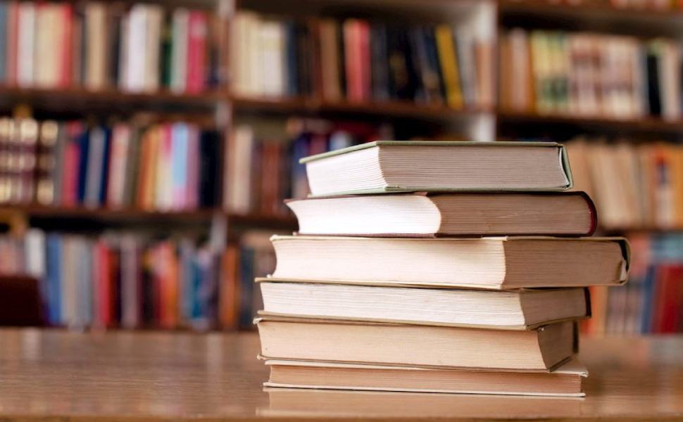 Rende, apre a Villaggio Europa la Biblioteca delle Generazioni Future 51 libri biblioteca