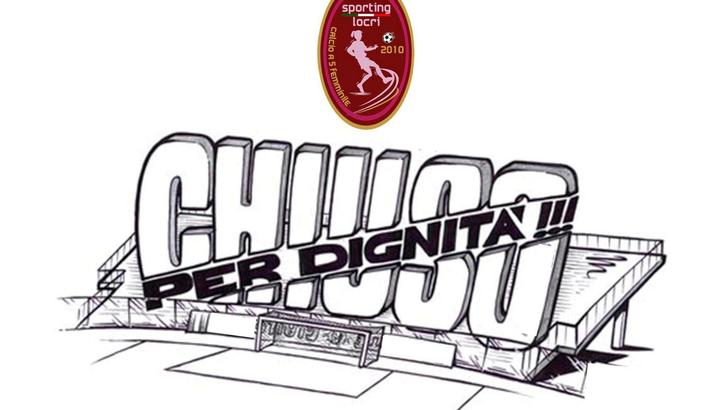 Minacce alla squadra di calcio a 5 femminile di Locri, il presidente: "Ci ritiriamo". Sul sito la scritta "Chiuso per dignità" 55 locri calcio 5 femm