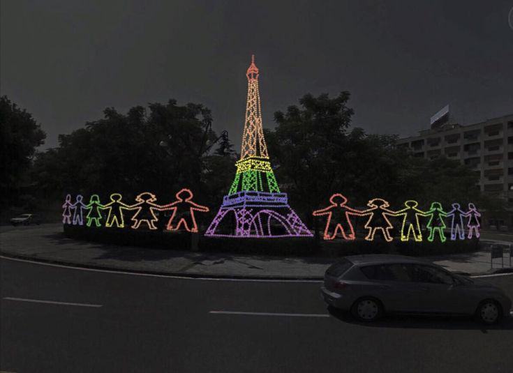 Il Natale a Cosenza quest’anno è dedicato ai bambini. Balocchi e un omaggio a Parigi 56 luminarie 05