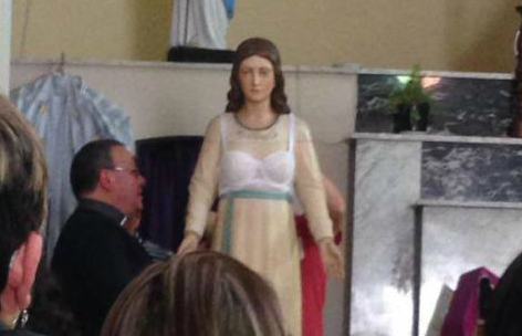 Ad Acquaro la statua della Madonna con il 'reggiseno', è polemica 51 madonna acquaro