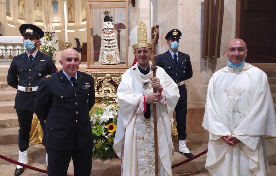 La Madonna di Loreto a Cosenza, omaggio del Distaccamento Aeronautico di Montescuro 53 madonna loreto cosenza aeronautica 01
