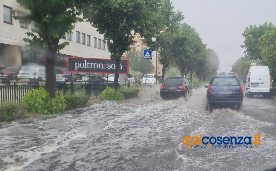 maltempo cosenza 9 giugno 2022 02
