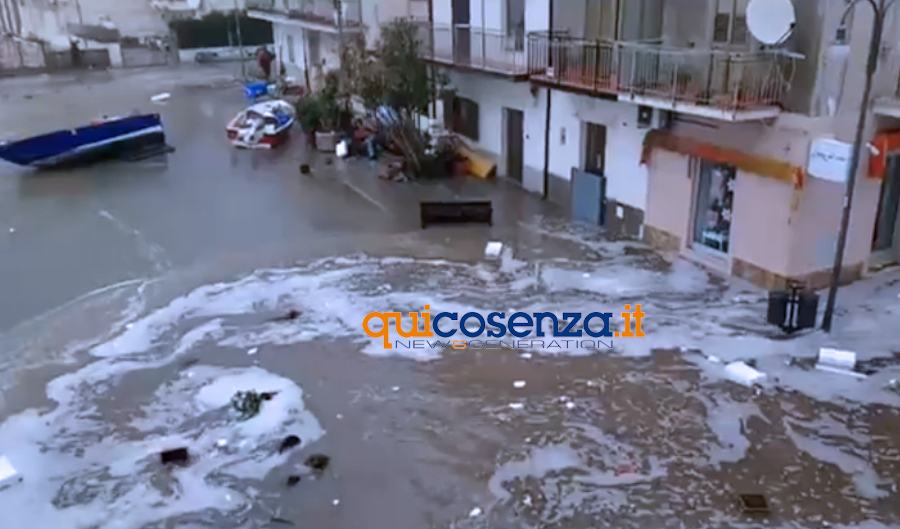 Mareggiate, le Istituzioni al fianco di chi ha subito danni 53 mareggiata12