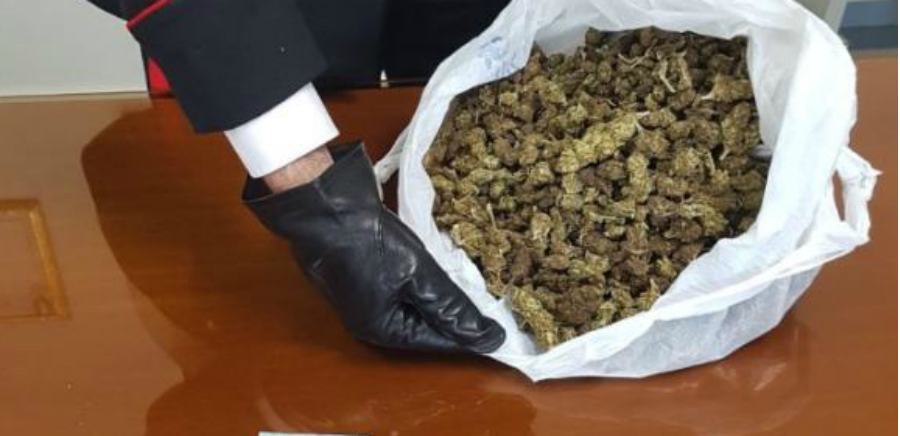 marijuana carabinieri 1