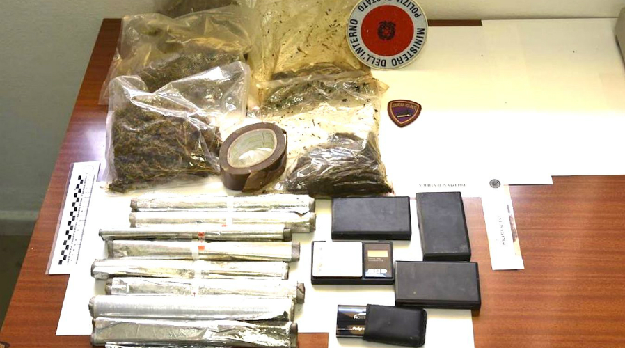 marijuana polizia crotone