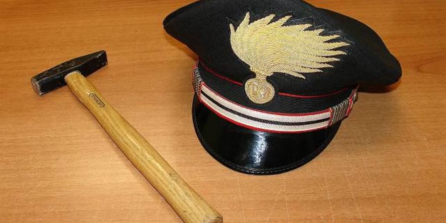 martello carabinieri 1
