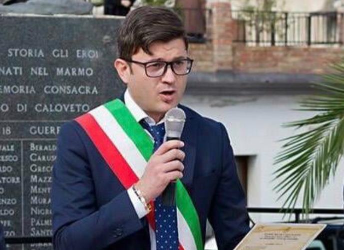 Caloveto Covid-free, sindaco: "chiudere solo le scuole dove vi sono contagi" 54 mazza sindaco caloveto