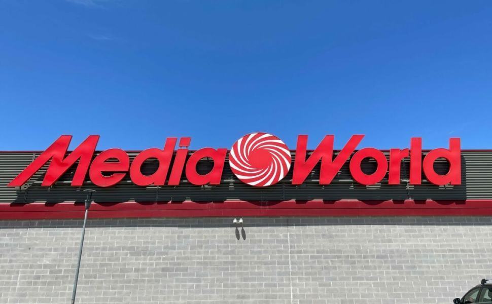 mediaworld scaled 1