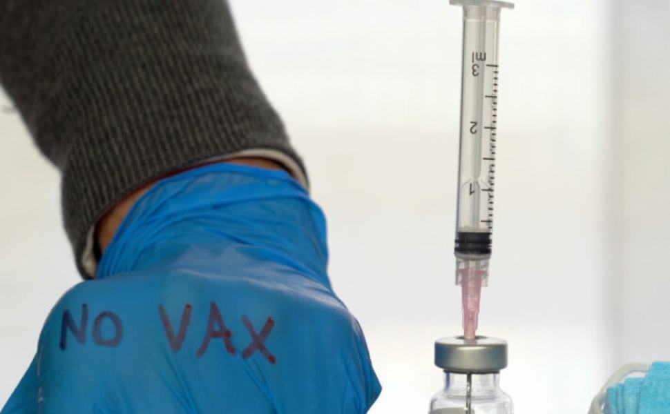 Covid: 16 medici no vax sospesi a Vibo Valentia 51 medici no