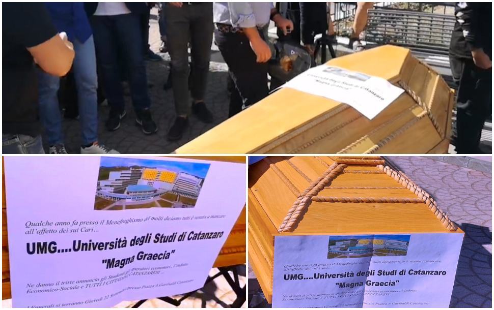 medicina Cosenza protesta