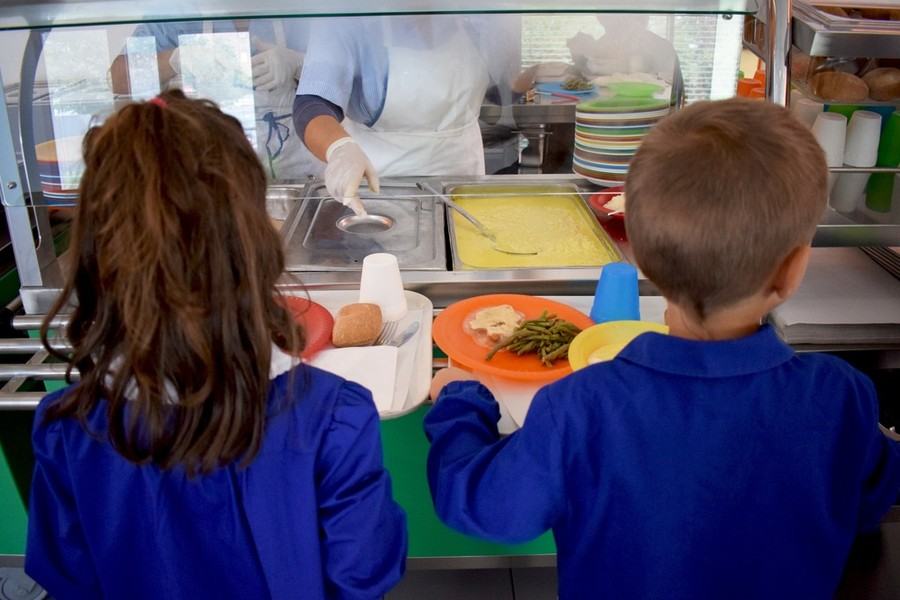 Rende. Servizio mensa, interviene il Comune: "Nessun bimbo resterà senza pasti" 59 mensa bimbi2