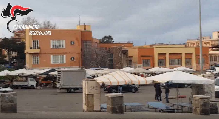 mercato reggio carabinieri