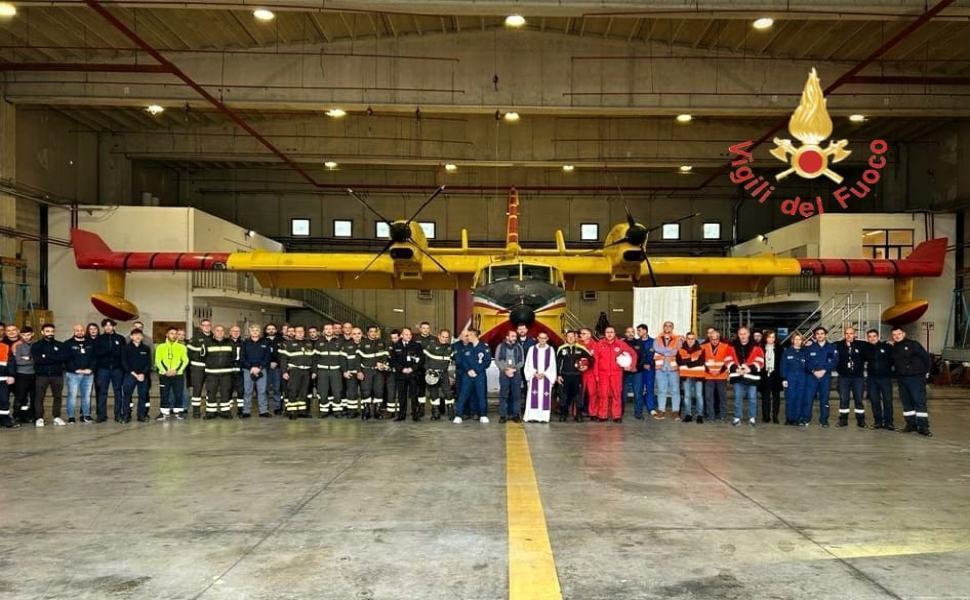 messa lamezia canadair 28 schiantato 03