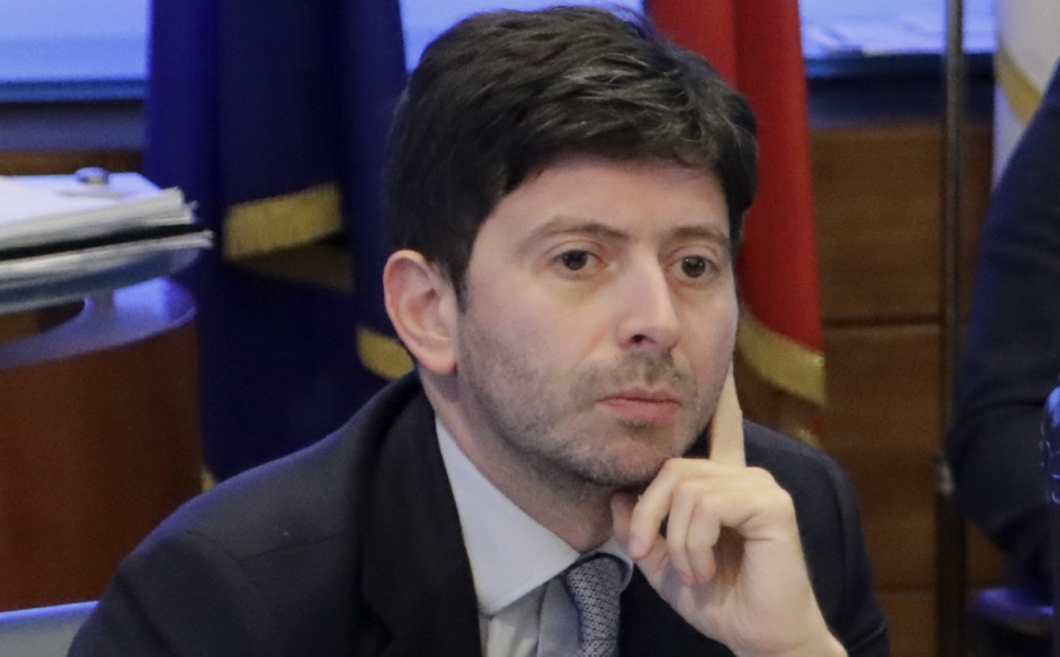 Ministro Speranza "vaccini aggiornati disponibili a metà settembre" 68 ministro salute roberto speranza