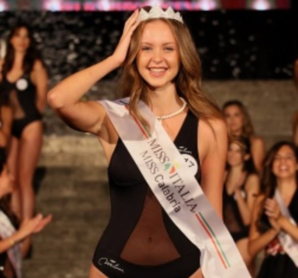 Anche una cosentina parteciperà alle prefinali nazionali di Miss Italia 2021 51 miss calabria 2021 2
