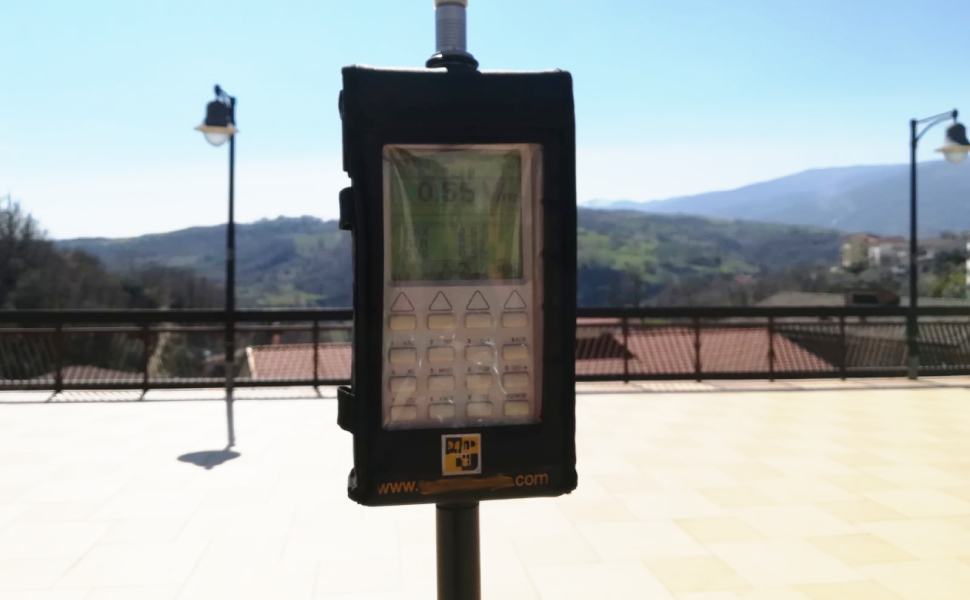 Campi elettromagnetici: misurazione a Torano Castello, limiti a norma 51 misurazione campi elettromagnetici Torano