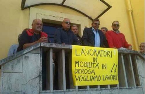 Percettori di mobilità in deroga, Comune di Cosenza promuove l'avviso regionale per tirocini 74 mobilitati