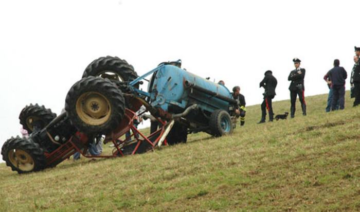 Tragico incidente sul lavoro: agricoltore muore schiacciato da un motocoltivatore 51 motocoltivatore ribaltato