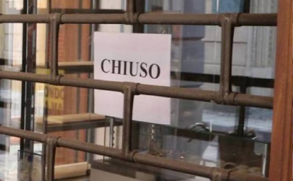 Crisi e imprese, le preoccupazioni in Calabria "evitare un nuovo lockdown" 51 negozio chiuso 1 1