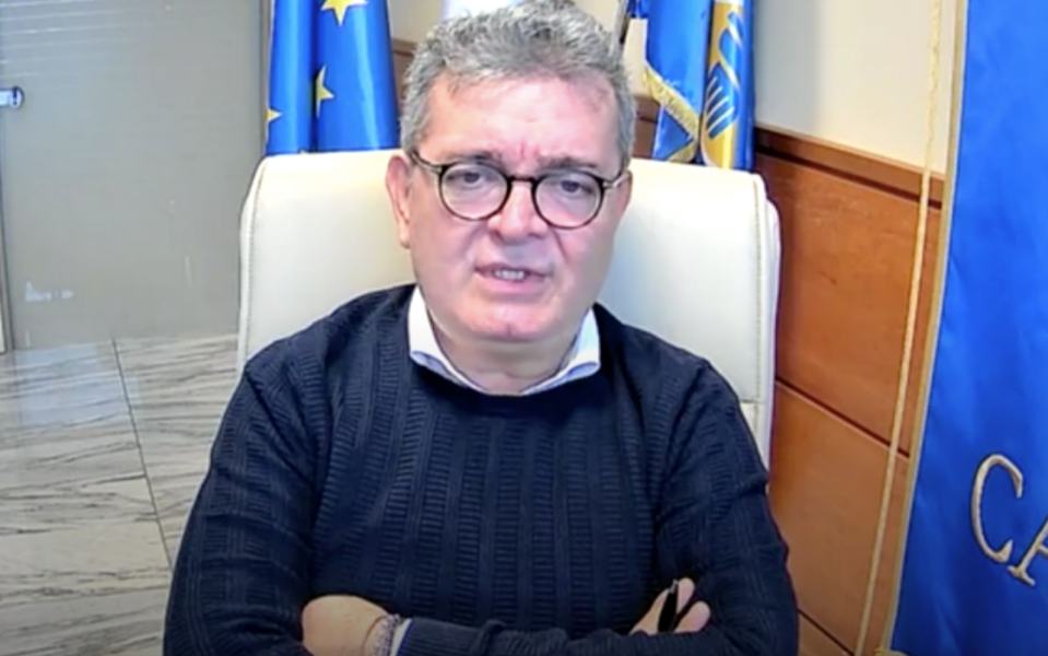 Spirlì: "ho subito uno stupro a 20 anni, la mia famiglia mi ha aiutato" 51 nino spirli 17