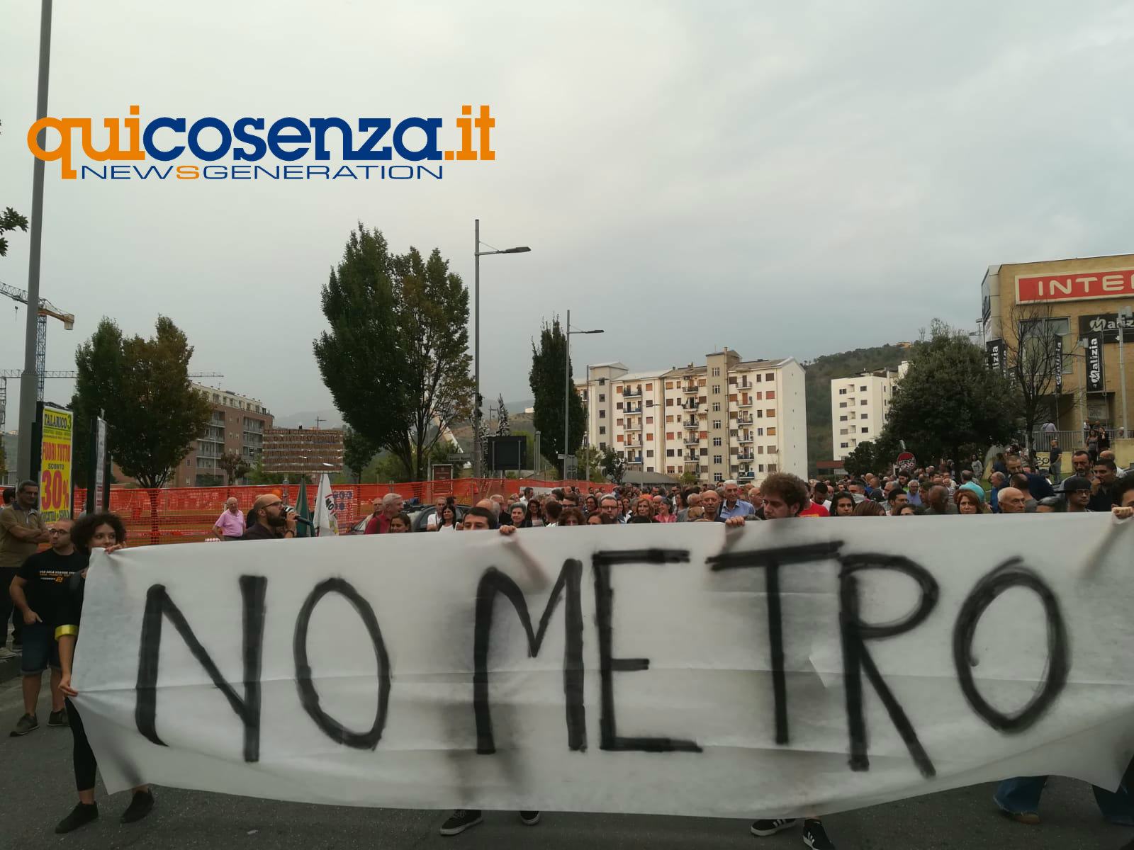 Metro, Morcavallo: «Il Consiglio vota no alle richieste dei cittadini, una vergogna!» 62 no metro cosenza settembre 2018 17 1