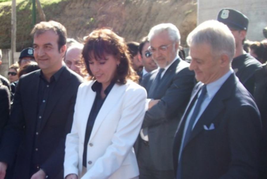 Mario Occhiuto rinviato a giudizio per associazione a delinquere transnazionale 51 occhiuto hauser clini 1