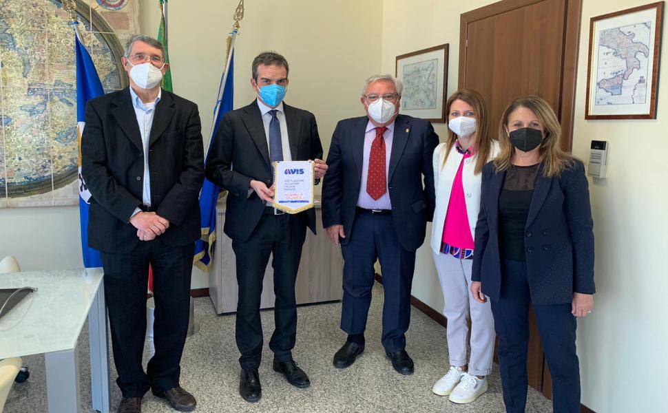 occhiuto incontro avis regionale