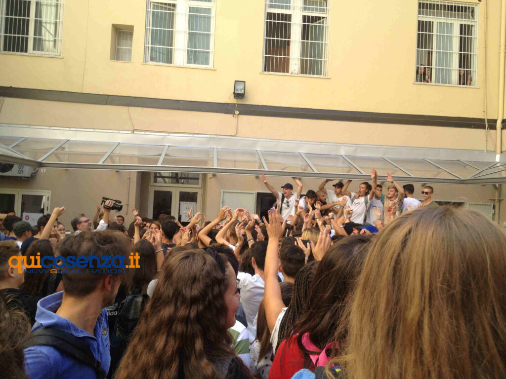 occupazione fermi 0001