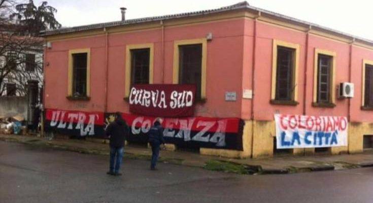 occupazione.cosenza n 1 735x400 1