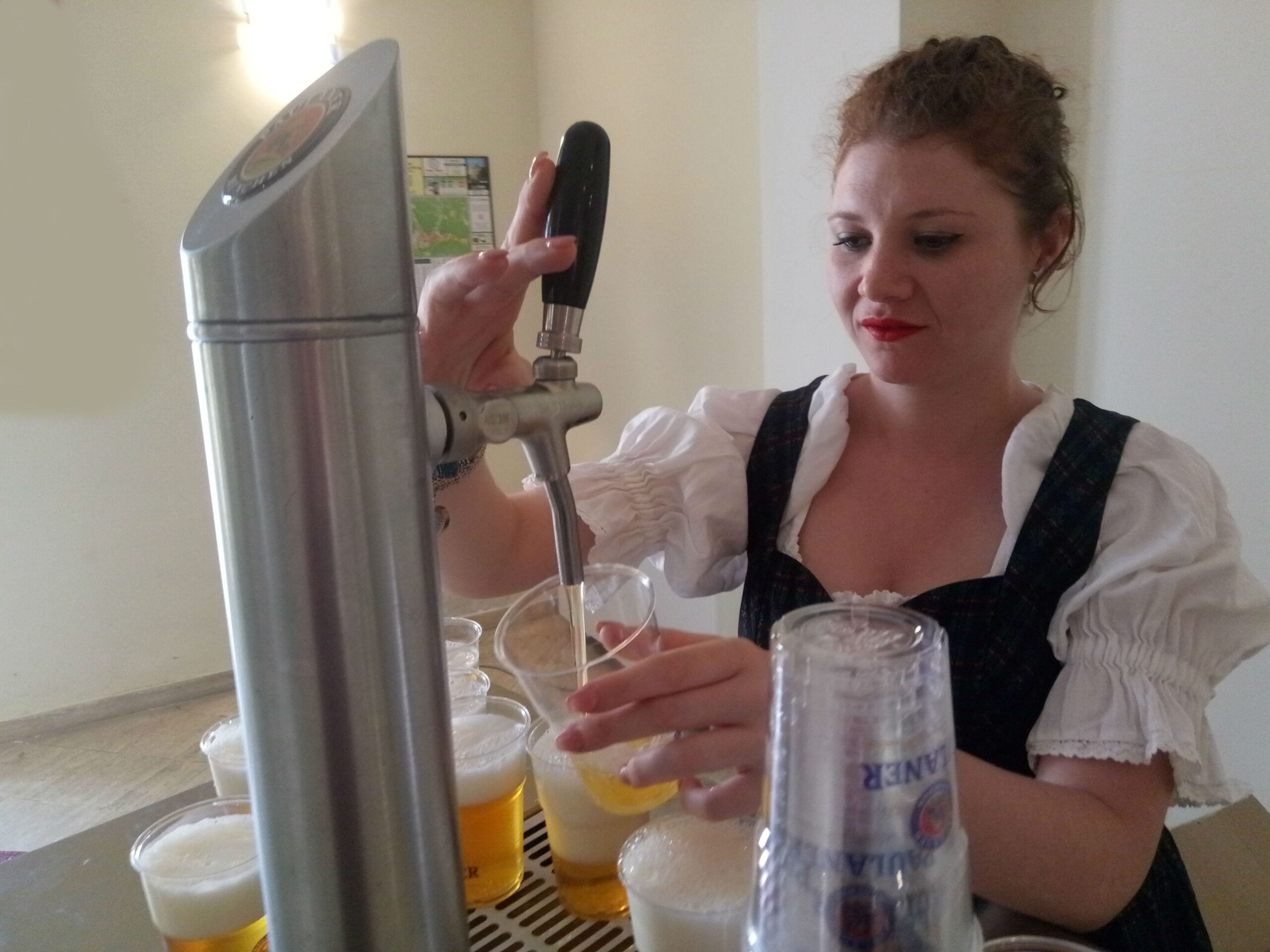 Rende pronta per l'Oktober Fest che darà lavoro ad oltre 200 persone (FOTO) 59 oktober fest rende 4 scaled