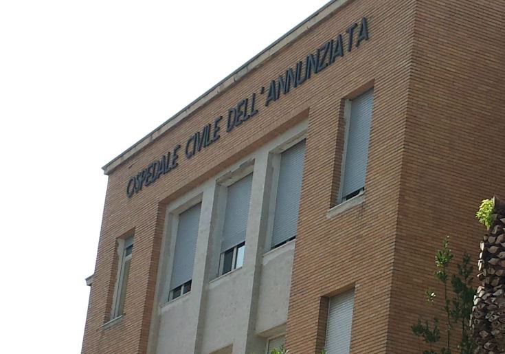 Neonato morto a Cosenza, arriva la conferma: "Feto senza vita da giorni" 80 ospedale Annunziata Cosenza 01