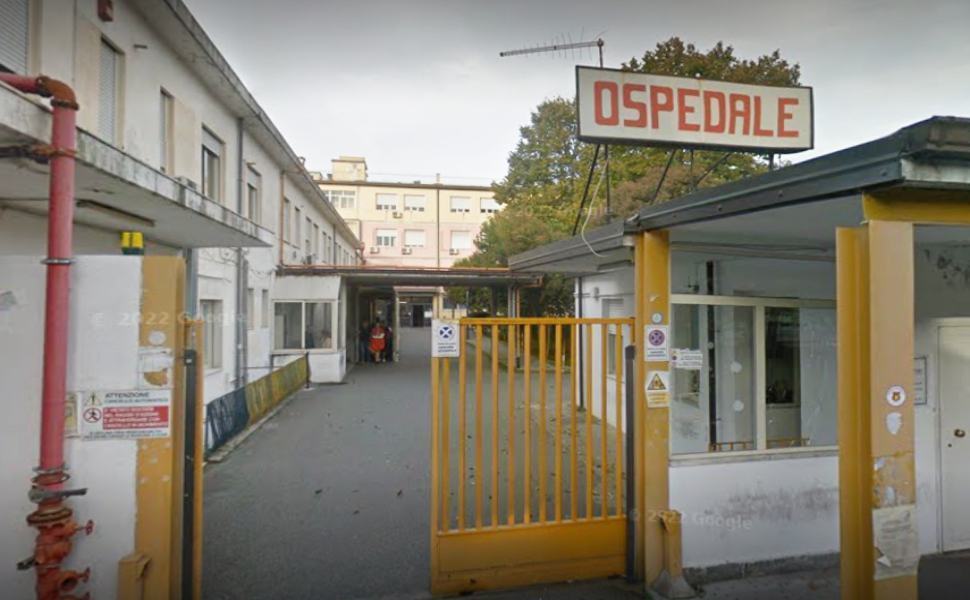 Avrebbe picchiato una dottoressa in ospedale: scatta il divieto di avvicinamento 51 ospedale jazzolino vibo valentia 7