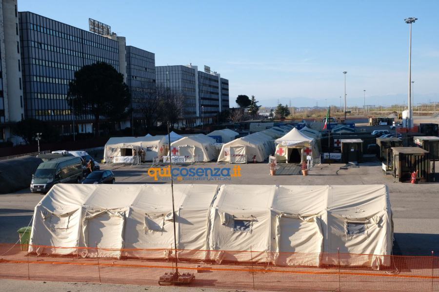 Cosenza, emergenza posti letto Covid 19: "ripristinare l'ospedale da campo" 51 ospedale militare esercito vaglio lise cosenza03