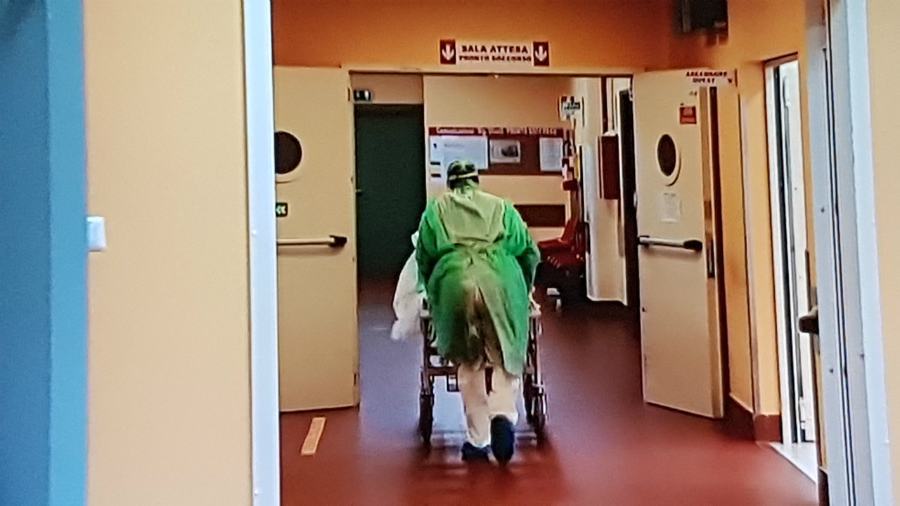 ospedale reparto covid