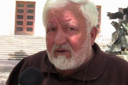 Padre Fedele: "fino al 24 venite in piazza 11 Settembre a donare per aiutare i poveri. Aiutateci e non solo a Natale" (AUDIO INTERVISTA) 62 padre fedele