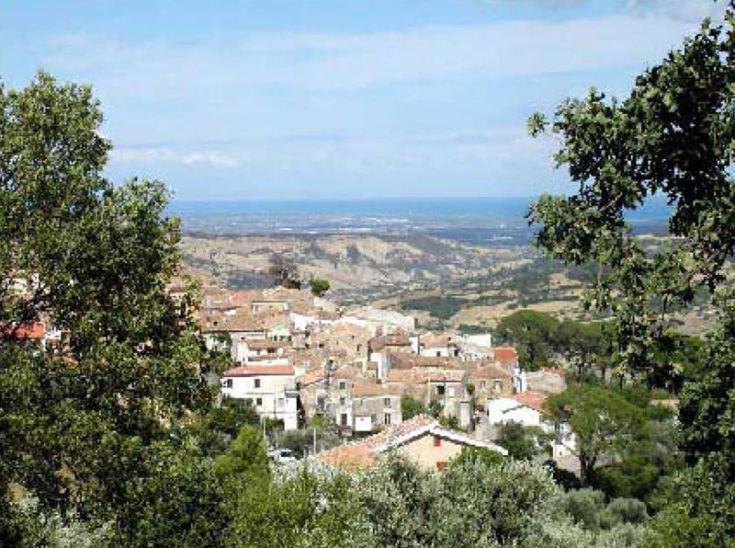 Il comune di Canna punta sul risparmio energetico 53 panorama 02