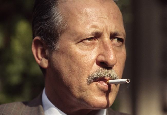 A Cosenza una fiaccolata in onore di Paolo Borsellino, simbolo della lotta contro la mafia 191 paolo borsellino
