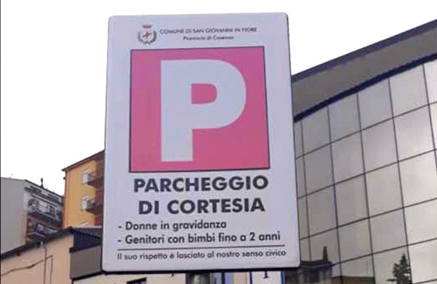 parcheggi Rosa San Giovanni in Fiore
