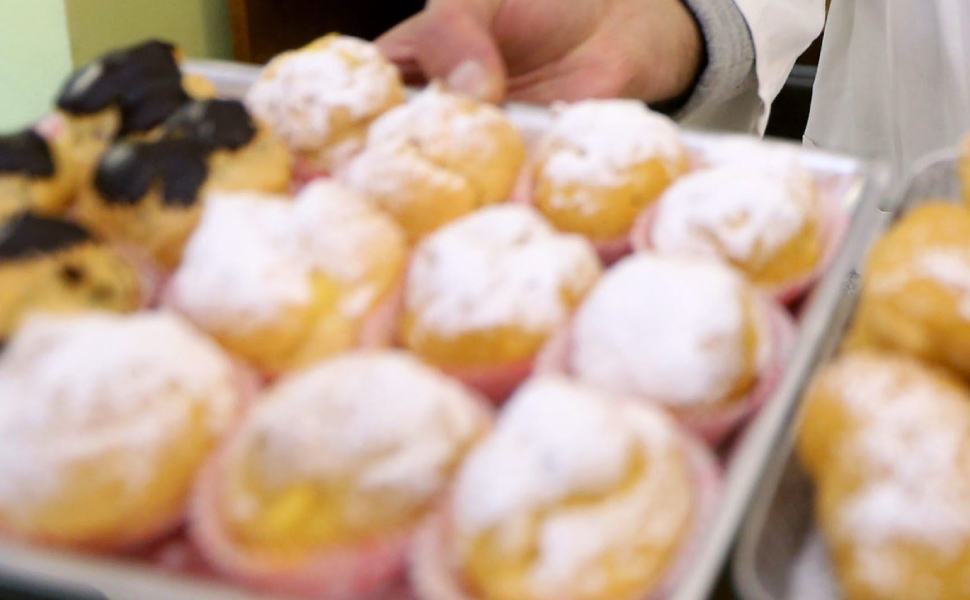Scoperte due pasticcerie abusive, una coppia aveva messo in piedi l'attività in casa 51 pasticceria