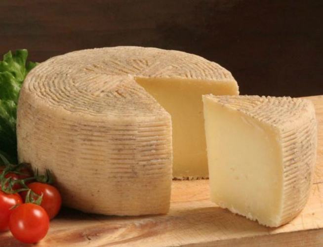 pecorino di monte poro