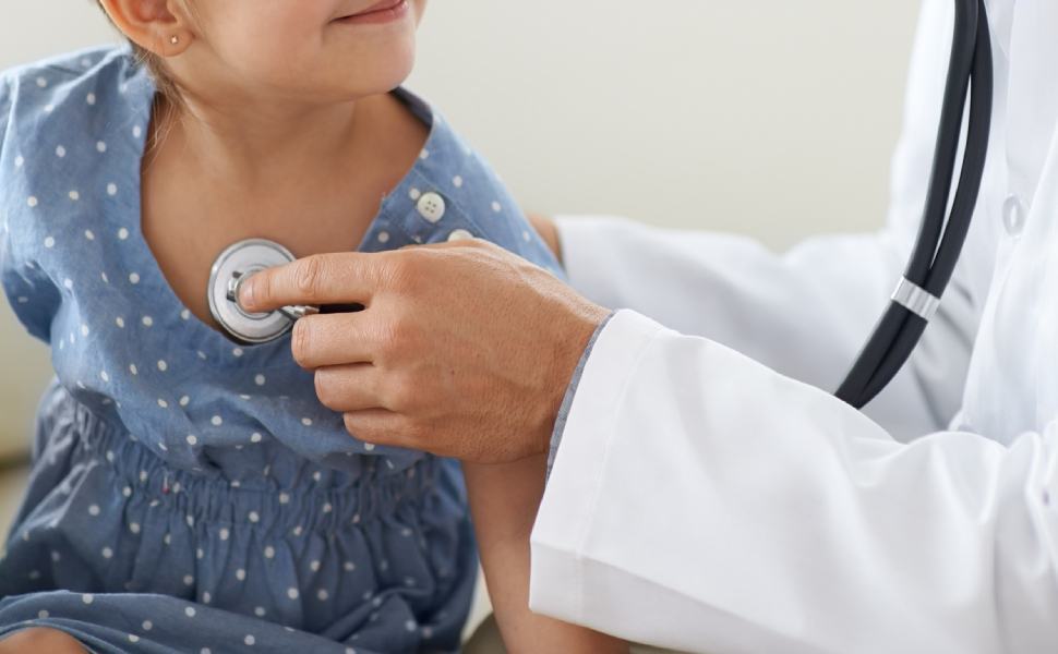 Cosenza, inaugurato l'ambulatorio pediatrico dell'Auser. Caruso: «Assistenza immediata per i bambini» 53 pediatra 2