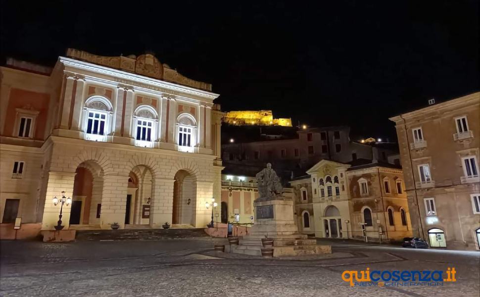 piazza 15 marzo cosenza centro storico rendano 2