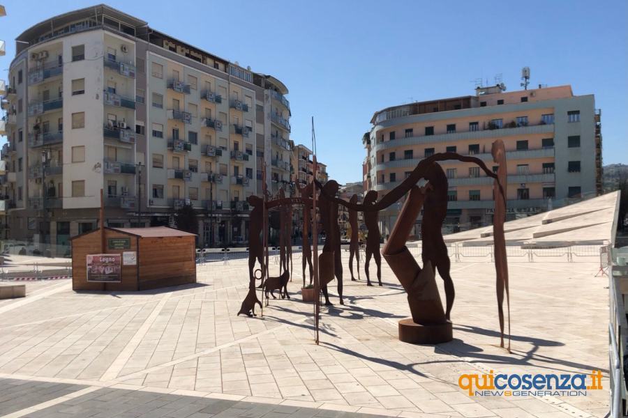 Cosenza: sorpreso a rubare in un'abitazione in piazza Bilotti 51 piazza bilotti cosenza 1