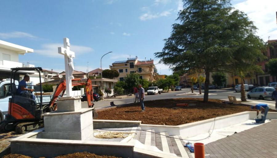 piazza del gesu amendolara marina 01