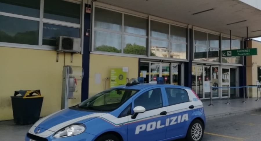 polizia aeroporto reggio calabria