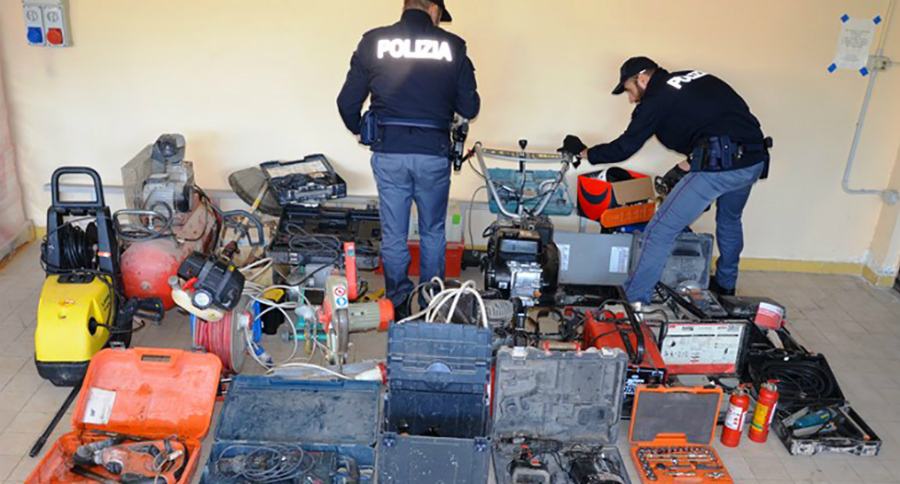 polizia attrezzi rubati artigiano 1