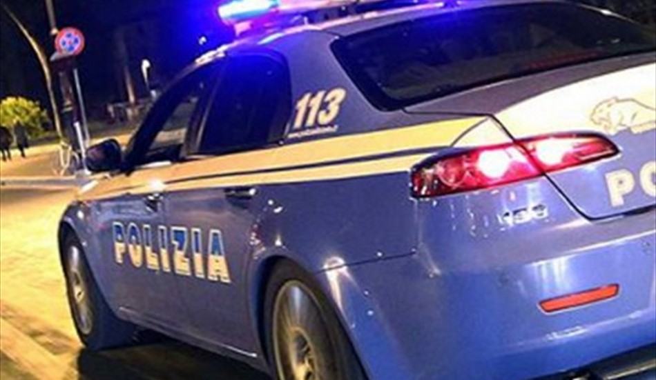 polizia macchina 950x551 2