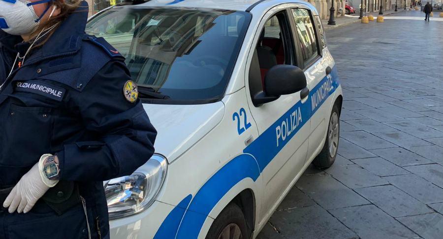 polizia municipale controlli covid