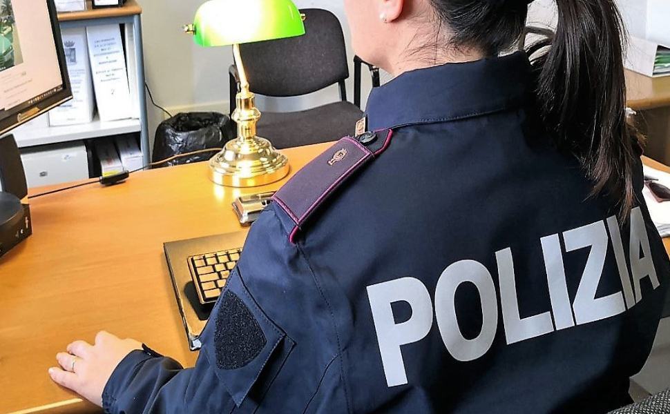 pedopornografia online polizia postale